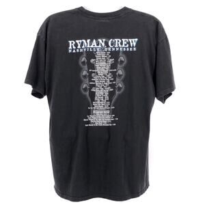Ryman Auditorium Crew Nashville Tennessee tshirt 2004 Y2K vintage